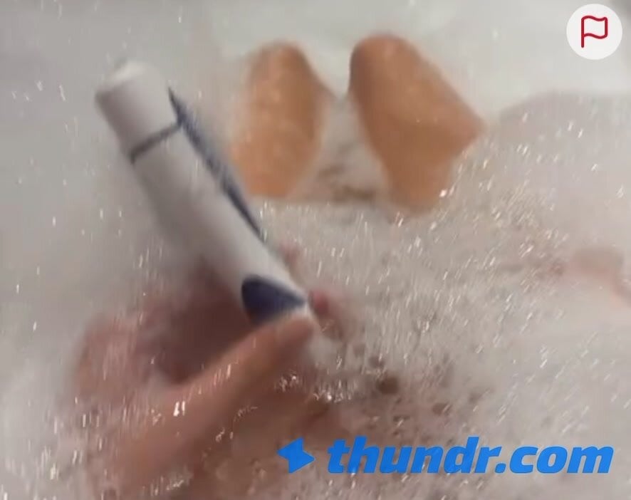 1782637855351-20yo-american-needed-to-cum-in-bath-with-toothbrush.jpg